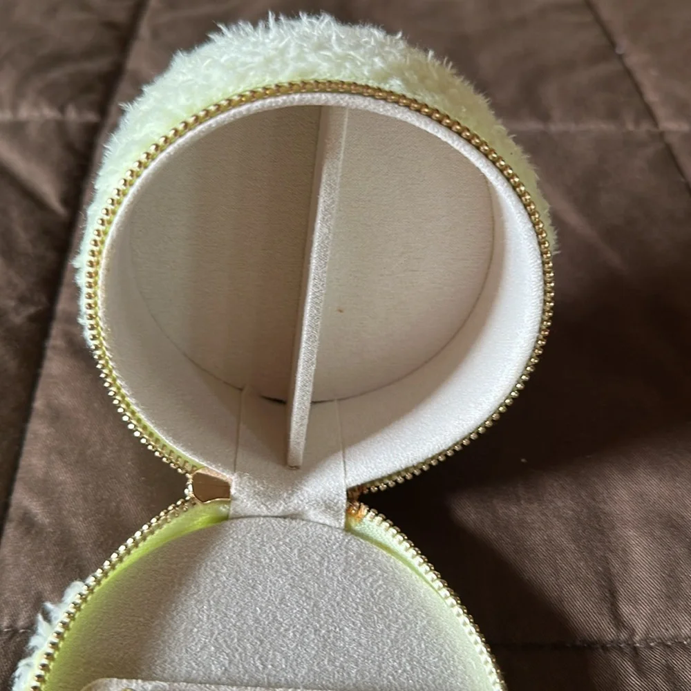 Small Travel Jewelry Organizer